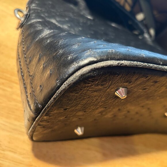 Womens Bloomingdale's Black Ostrich Embossed Satchel Shoulder Tote Handbag - Picture 15 of 16